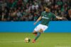 Saliba sammenlignes med Van Dijk og støttet for å «lage en solid sak for seg selv’